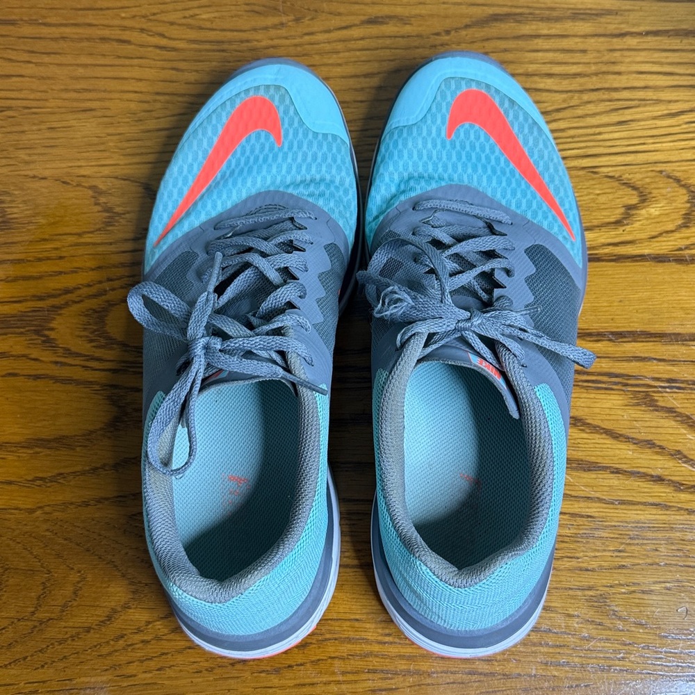 Nike Women's Gray and Blue Running Shoes size 10 - Picture 4 of 8